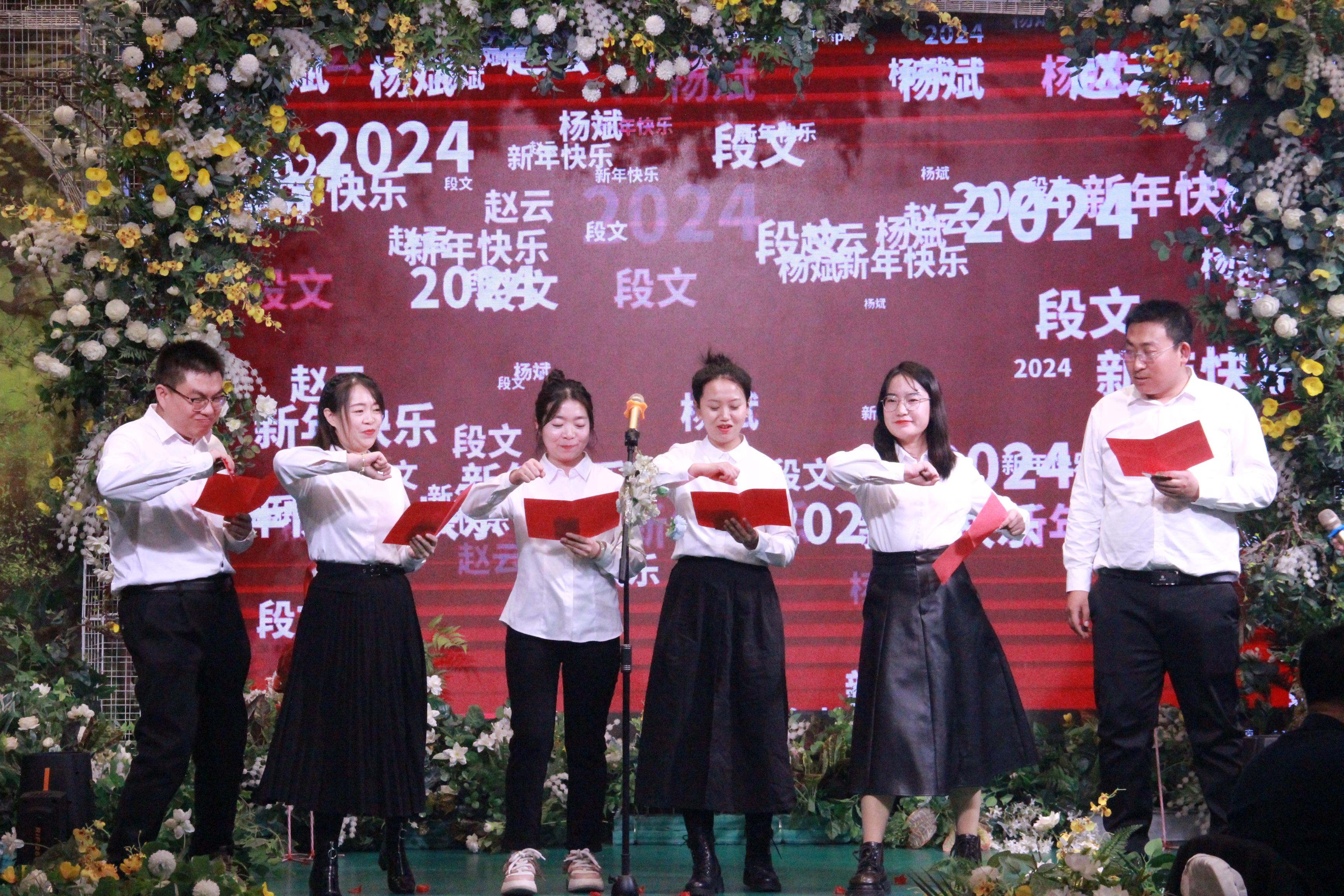寧夏一建第二分公司——創(chuàng)新實(shí)干促發(fā)展    凝心聚力向未來