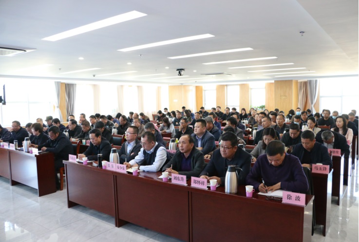 16036746216759.jpg 寧夏建投召開2020年三季度生產(chǎn)經(jīng)營(yíng)工作分析會(huì)通訊稿112.jpg